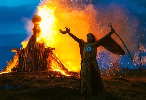 Druids Explore the Religion With No Name